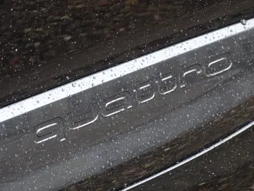 AUDI Q7 50 TDI MILDHYBRID 7 LOCURI 2019