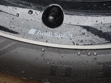 AUDI Q7 50 TDI MILDHYBRID 7 LOCURI 2019