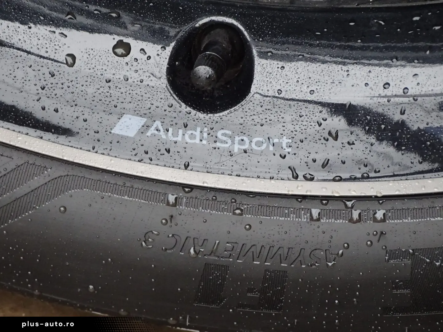 AUDI Q7 50 TDI MILDHYBRID 7 LOCURI 2019