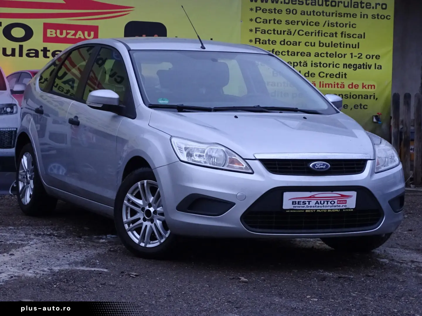 FORD FOCUS 1.4 MPI 2010