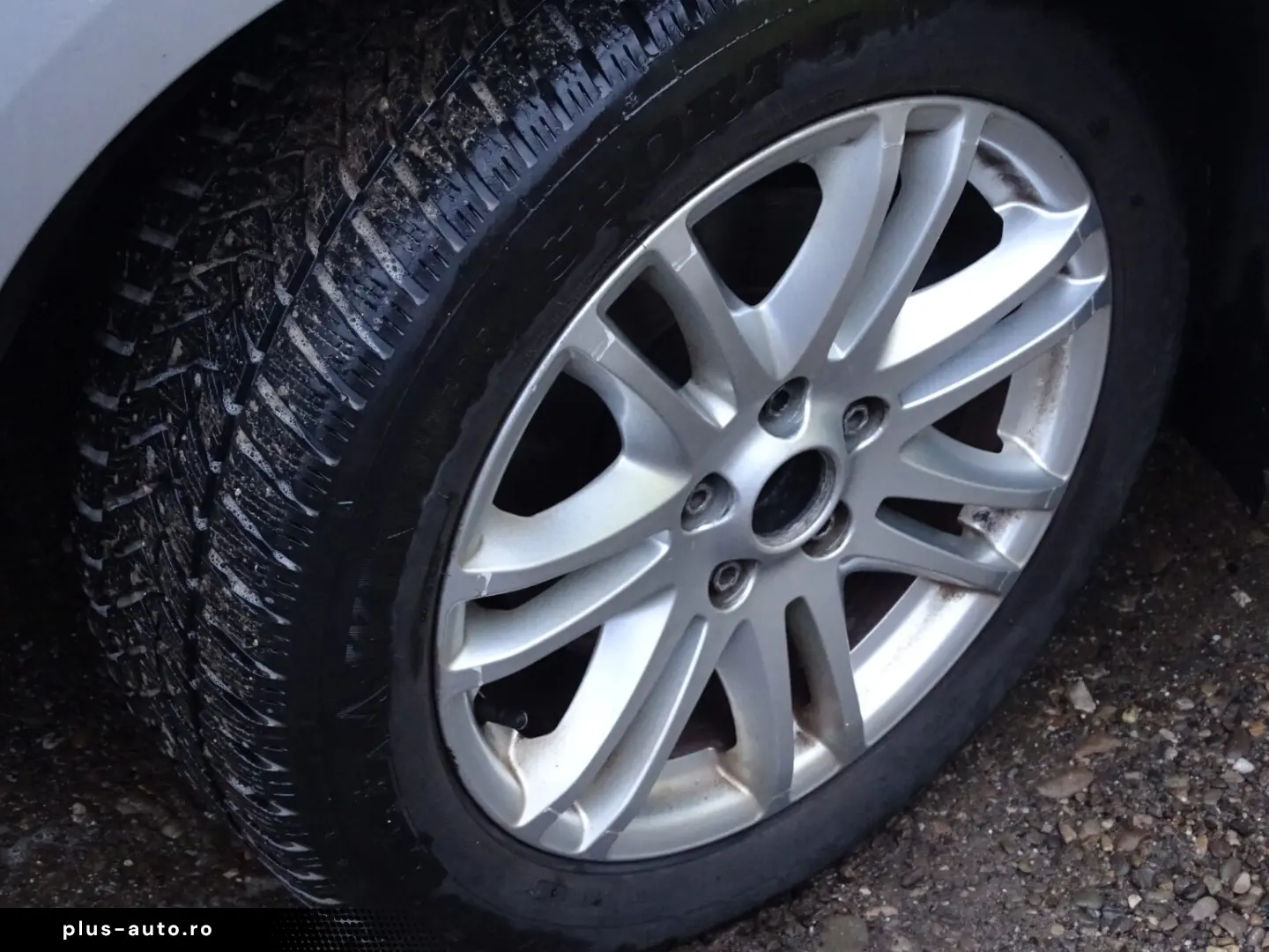 FORD FOCUS 1.4 MPI 2010