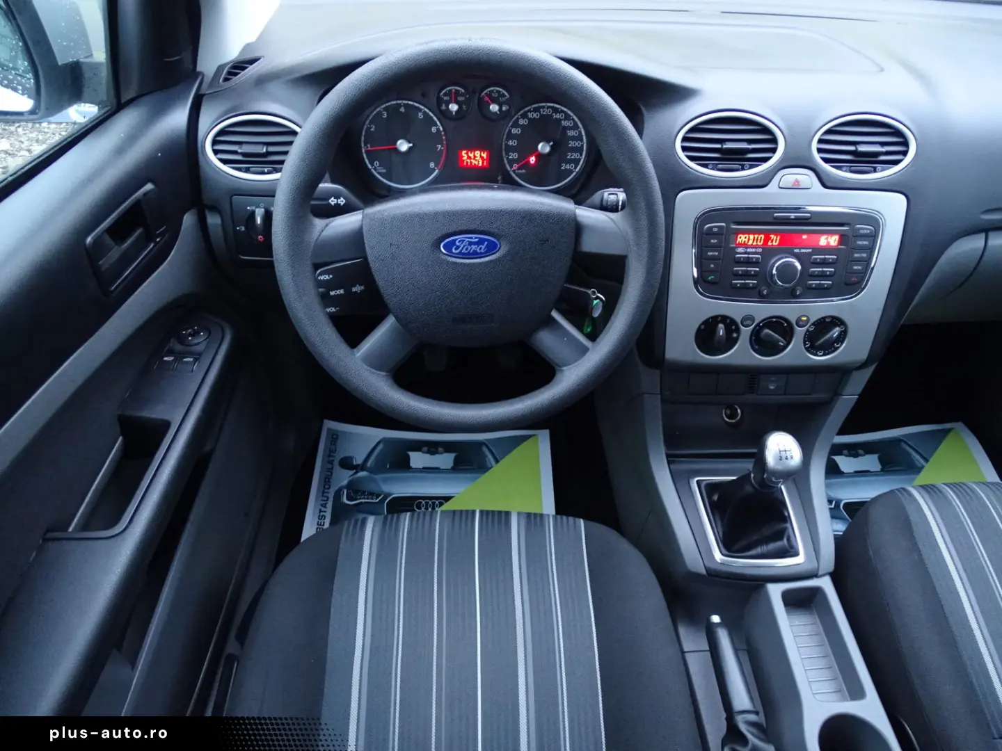 FORD FOCUS 1.4 MPI 2010