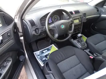 SKODA OCTAVIA II 2.0 TDI DSG 2008