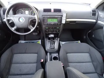 SKODA OCTAVIA II 2.0 TDI DSG 2008