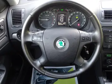 SKODA OCTAVIA II 2.0 TDI DSG 2008