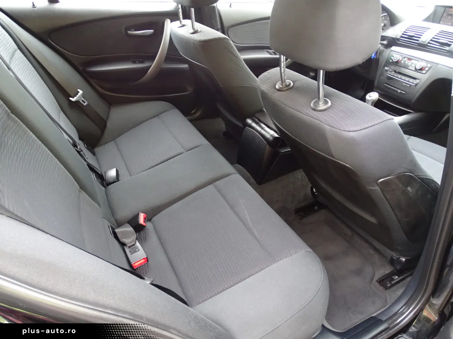 BMW SERIA 1 2.0D 2009 EURO 5