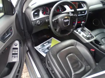 AUDI A4 B8 2.0 TDI AUTOMAT