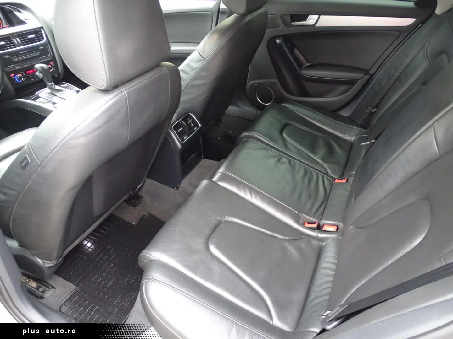 AUDI A4 B8 2.0 TDI AUTOMAT