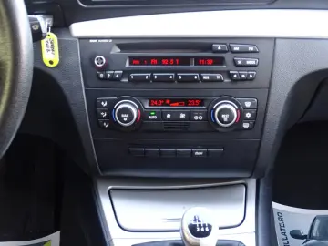 BMW SERIA 1 2.0D 2008