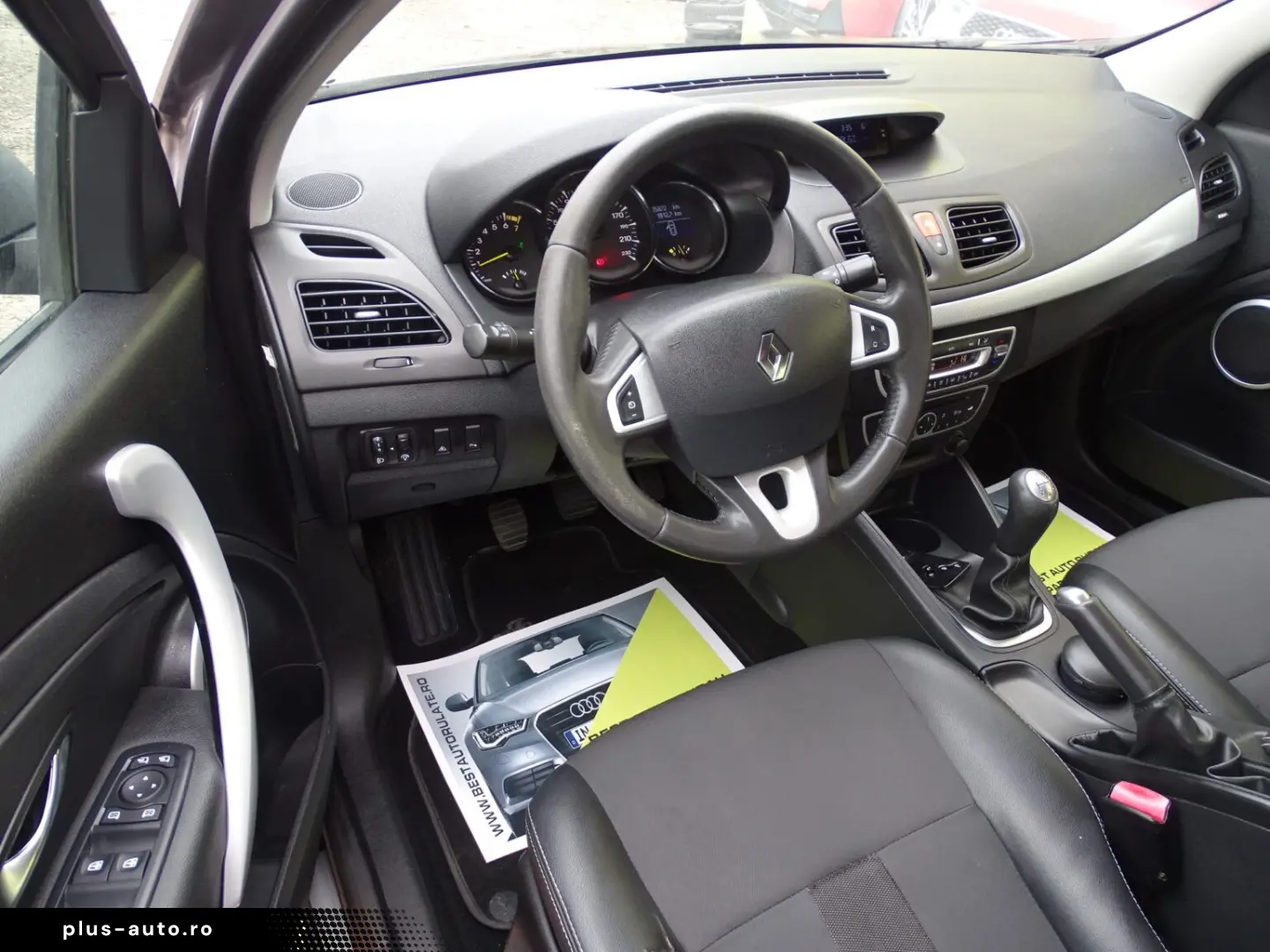 RENAULT FLUENCE 1.6 MPI 2011 EURO 5