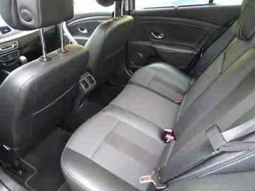 RENAULT FLUENCE 1.6 MPI 2011 EURO 5