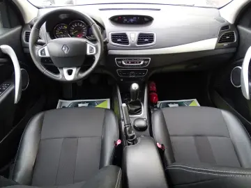 RENAULT FLUENCE 1.6 MPI 2011 EURO 5