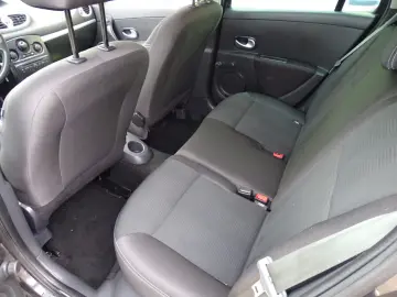 RENAULT CLIO 1.2 BENZINA 2009