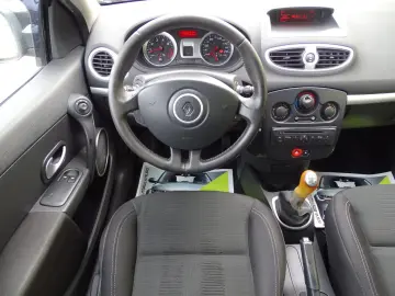 RENAULT CLIO 1.2 BENZINA 2009