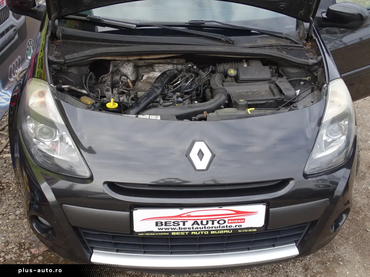 RENAULT CLIO 1.2 BENZINA 2009