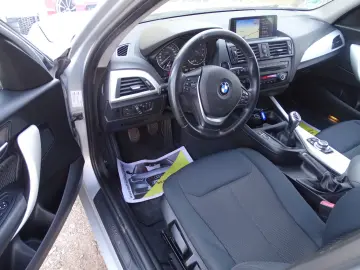 BMW 118 D NAVI 2012