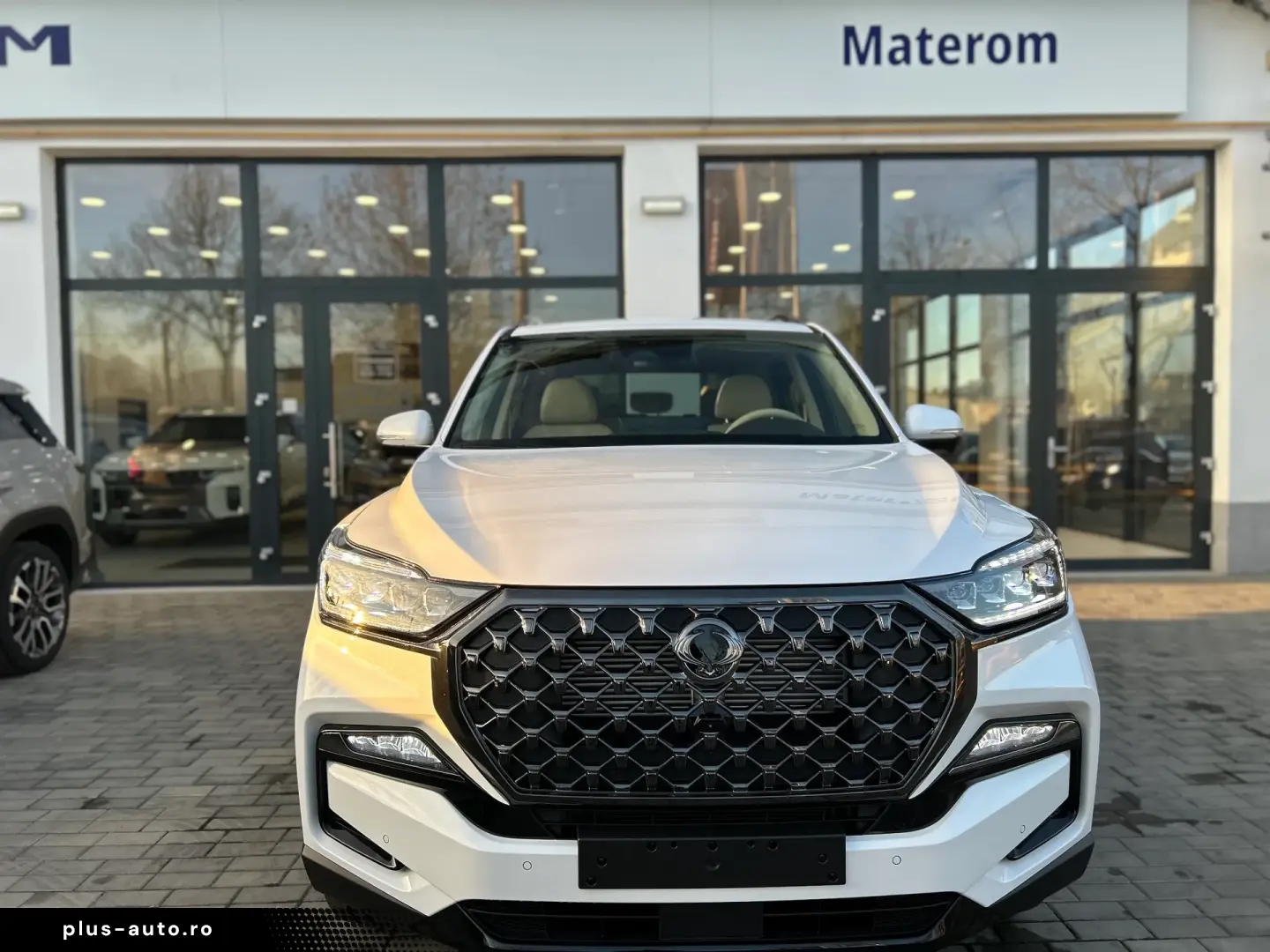 SsangYong REXTON G4 2.2 e-XDI 4WD Black Edition