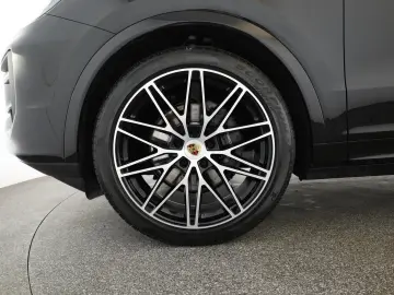 Cayenne Coupé BOSE Inno PASM 360 Sportabgas 22