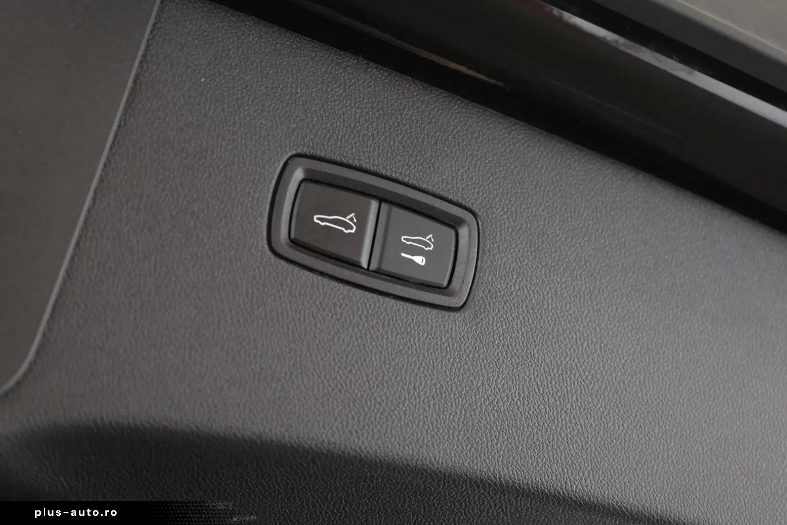 Cayenne Coupé BOSE Inno PASM 360 Sportabgas 22