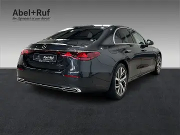 E 450 d 4M AVANTGARDE DISTR Superscreen Memo 360