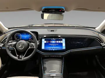 E 450 d 4M AVANTGARDE DISTR Superscreen Memo 360