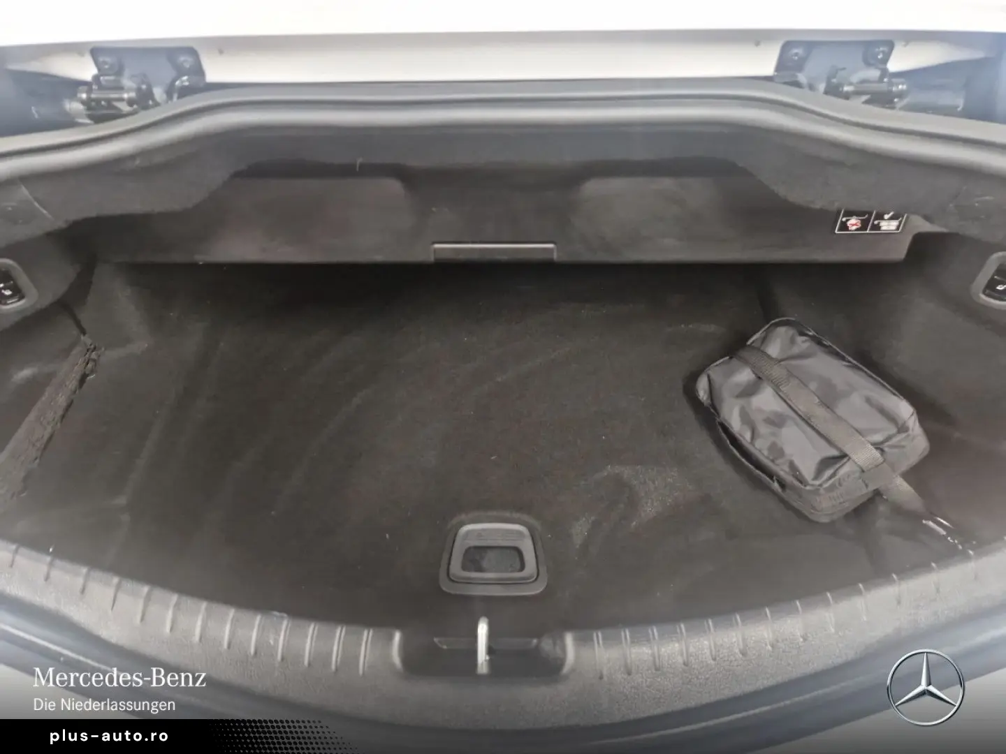 CLE 300 4M Cab. AMG Prem  Night 360  20  HUD