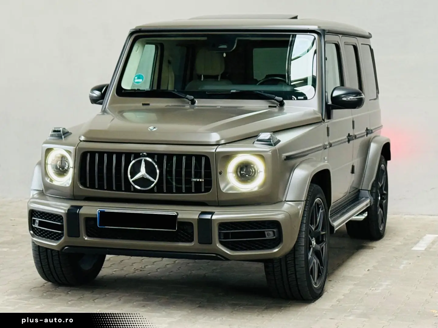 G 63 AMG BEIGE Voll TV CARBON