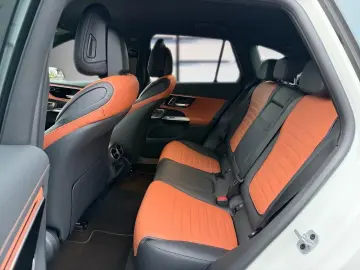 GLC 400 e 4M AMG NIGHT BURMEST 360