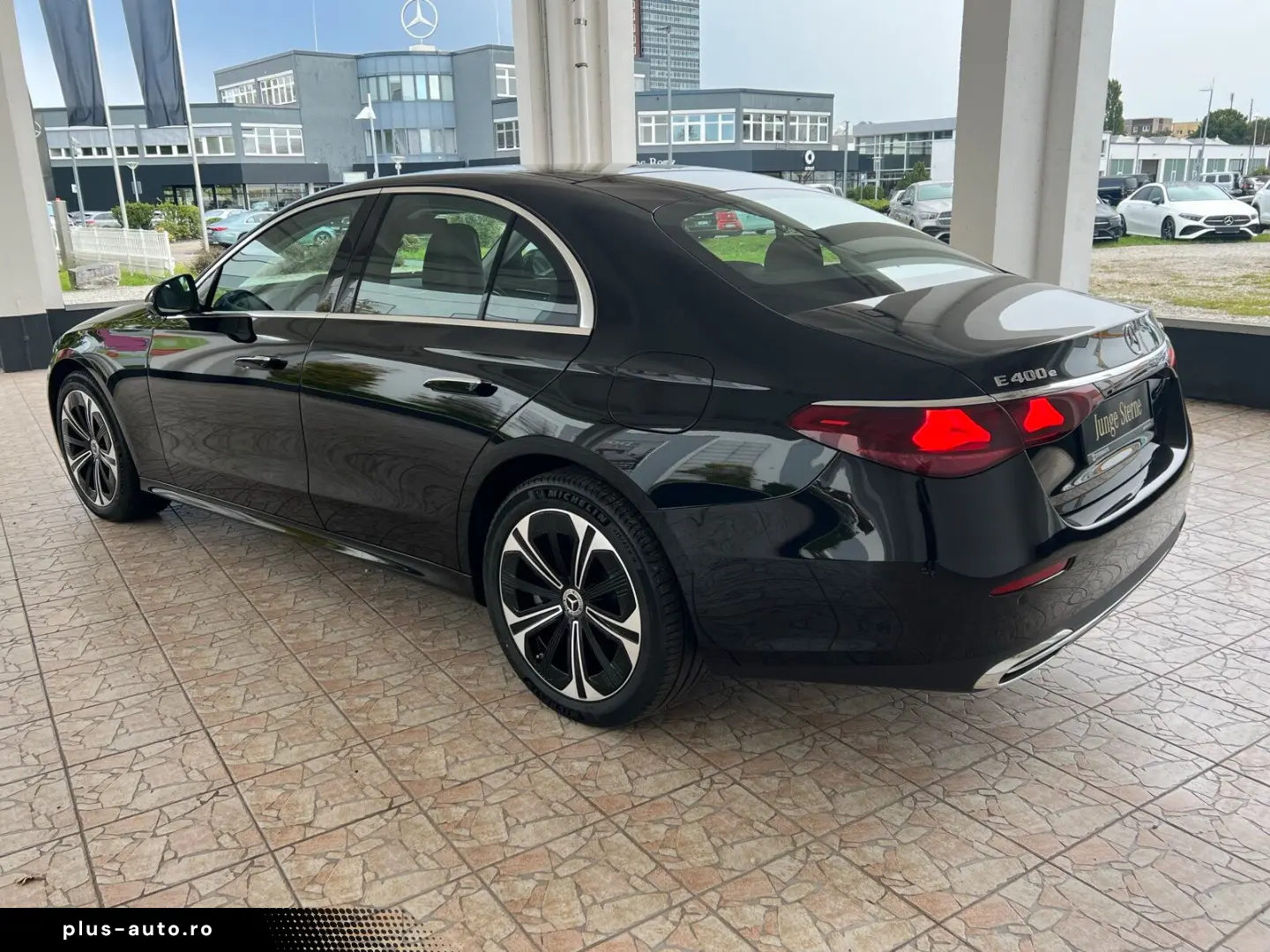 E 400 e 4M AVANTGARDE Distronic Kamera Memory