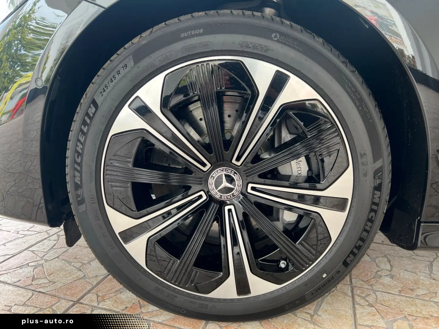 E 400 e 4M AVANTGARDE Distronic Kamera Memory