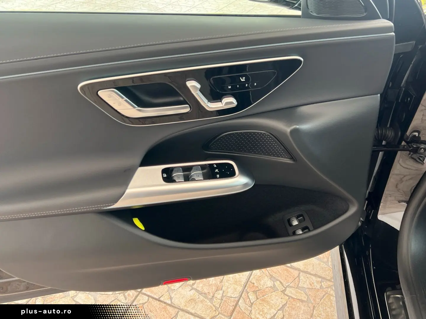 E 400 e 4M AVANTGARDE Distronic Kamera Memory