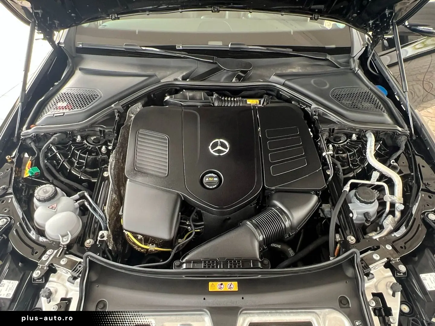 E 400 e 4M AVANTGARDE Distronic Kamera Memory