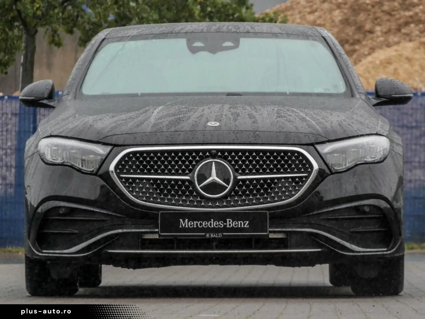 E 300 de 4M AMG-Sport Pano AHK Burm Dist Keyl 19