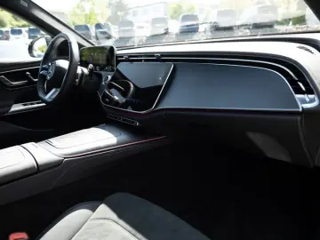 E 450 4M AMG-Sport DIGITAL 360 Pano Distr Memo