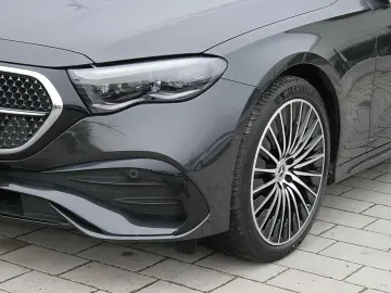 E 400 e 4MATIC AMG Night DISTRONIC 360 Kamera