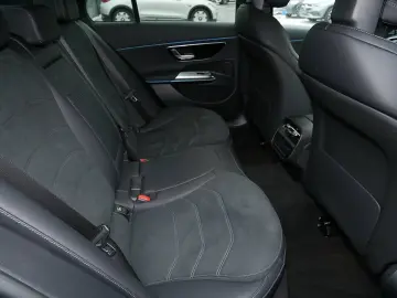 E 400 e 4MATIC AMG Night DISTRONIC 360 Kamera