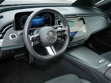 E 400 e 4MATIC AMG Night DISTRONIC 360 Kamera