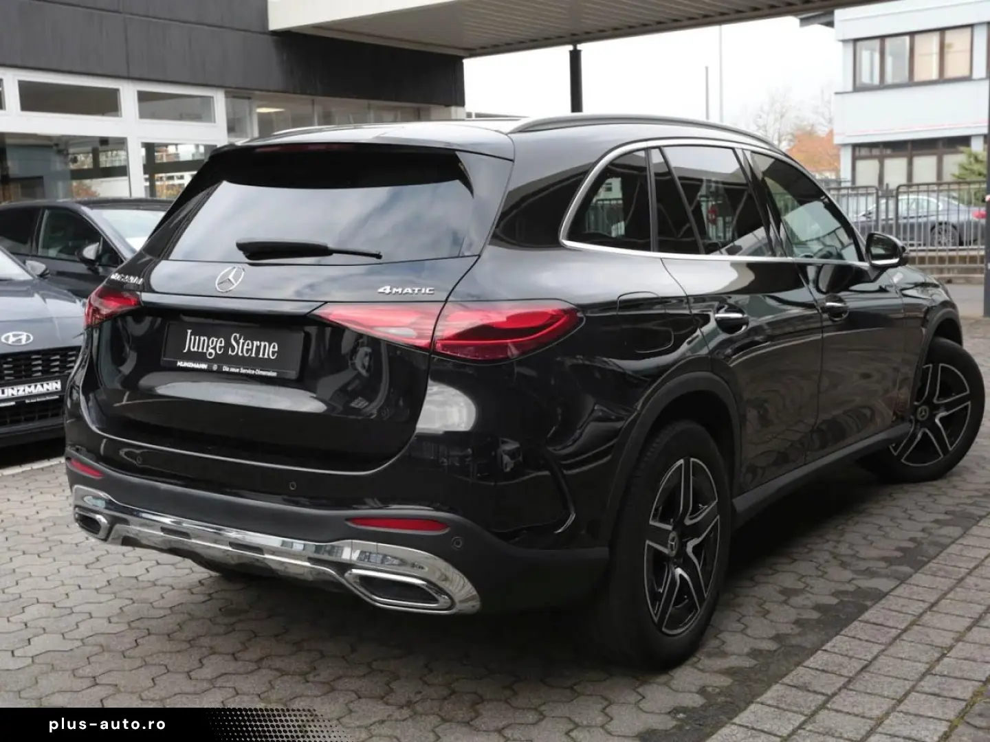 GLC 220 d 4M AMG MBUX Navi Distronic 360