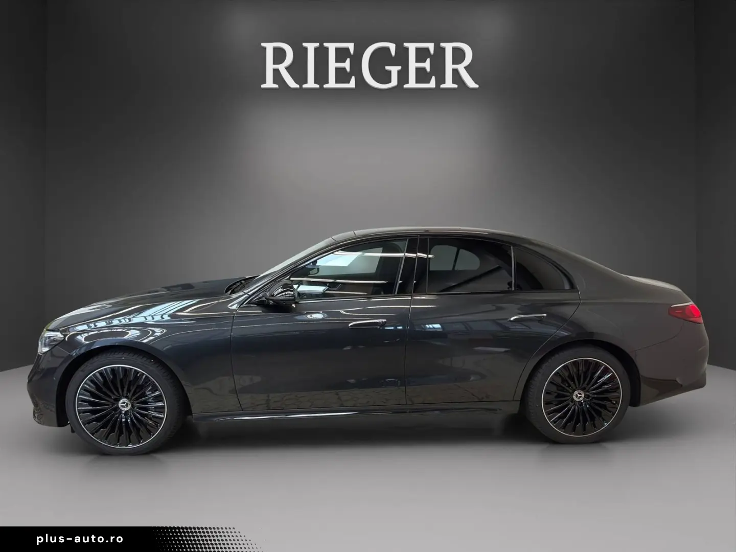 E 200 4M AMG Pano NIGHT LP 94135 - L. Braun 20