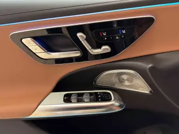 E 200 4M AMG Pano NIGHT LP 94135 - L. Braun 20