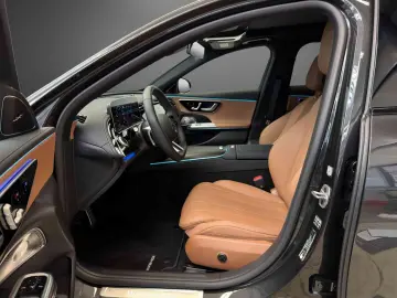 E 200 4M AMG Pano NIGHT LP 94135 - L. Braun 20