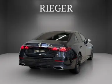 E 200 4M AMG Pano NIGHT LP 94135 - L. Braun 20