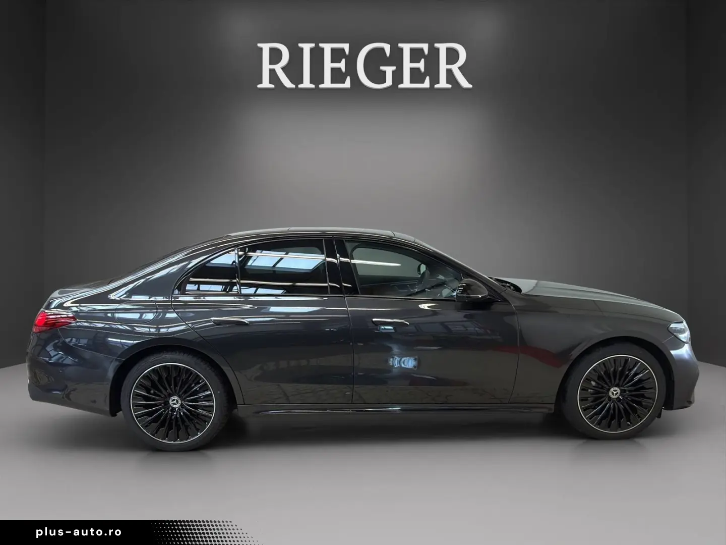 E 200 4M AMG Pano NIGHT LP 94135 - L. Braun 20