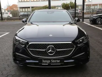 E 400 e 4M AMG Panorama Burmester Memory 360