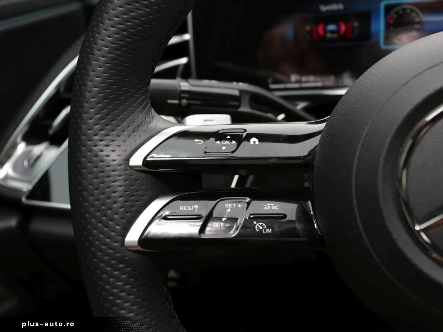 E 400 e 4M AMG Panorama Burmester Memory 360