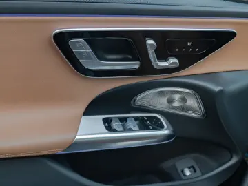 E 450 4M AMG-Sport Super Burm Night Leder 21'