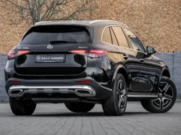 GLC 400 e 4M AMG-Sport Pano AHK Memo 360 HUD 19'