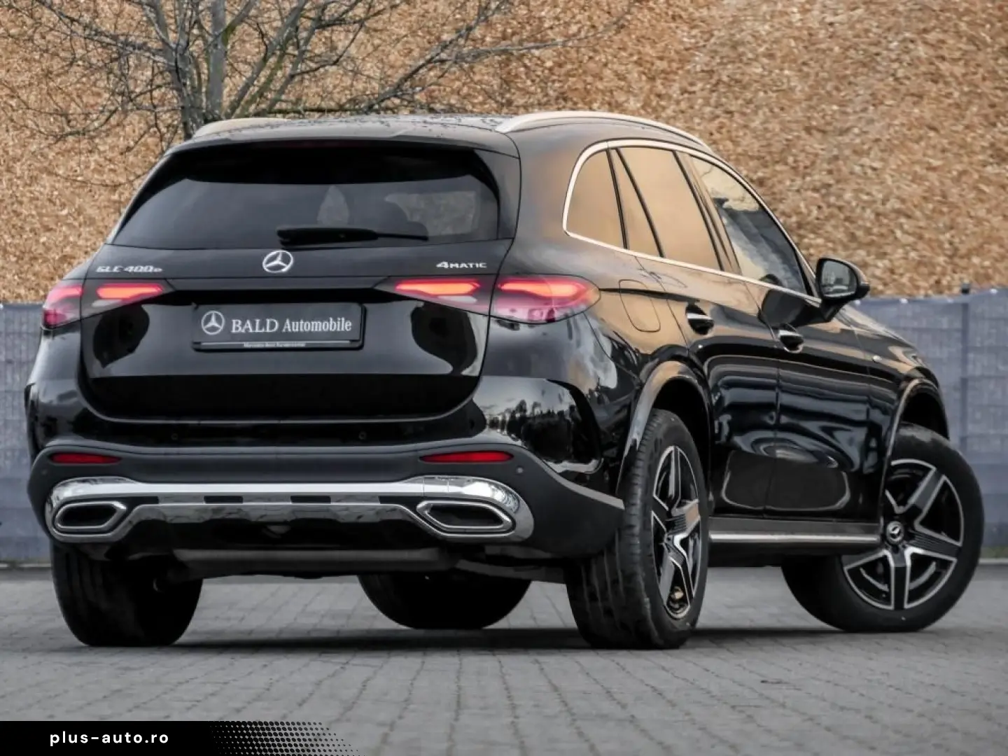 GLC 400 e 4M AMG-Sport Pano AHK Memo 360 HUD 19'