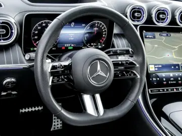GLC 400 e 4M AMG-Sport Pano AHK Memo 360 HUD 19'