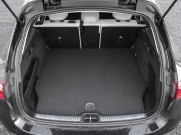 GLC 400 e 4M AMG-Sport Pano AHK Memo 360 HUD 19'